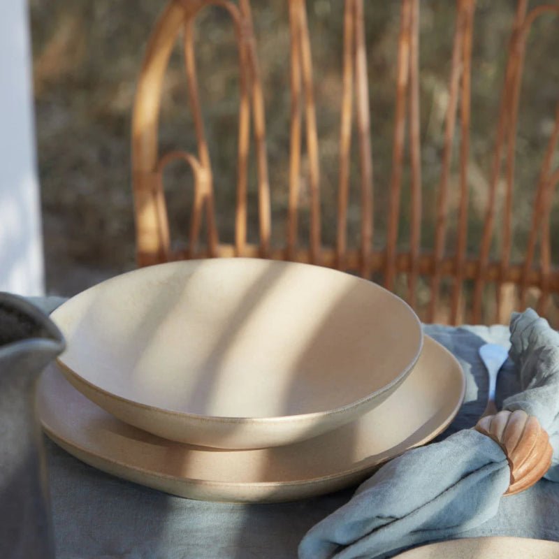 Assiette Creuse en Grès Champagne – Costa Nova - Décoration intérieure | DECOLUCCE