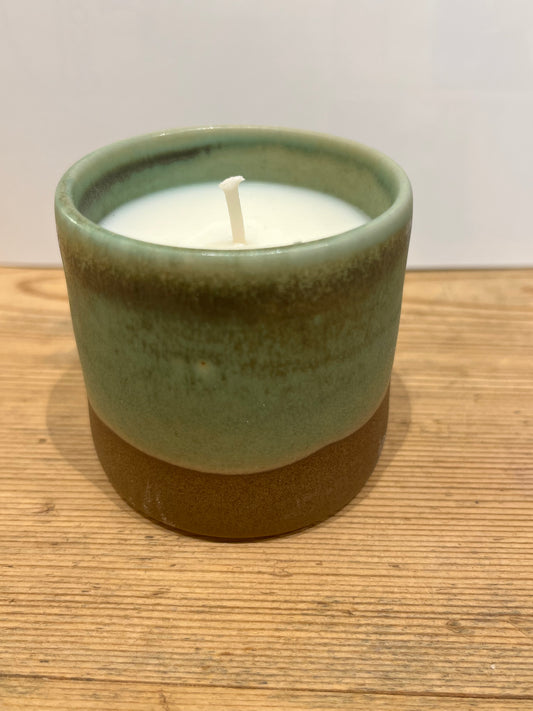 Bougie parfumee à la figue, au parfum doux et fruite 