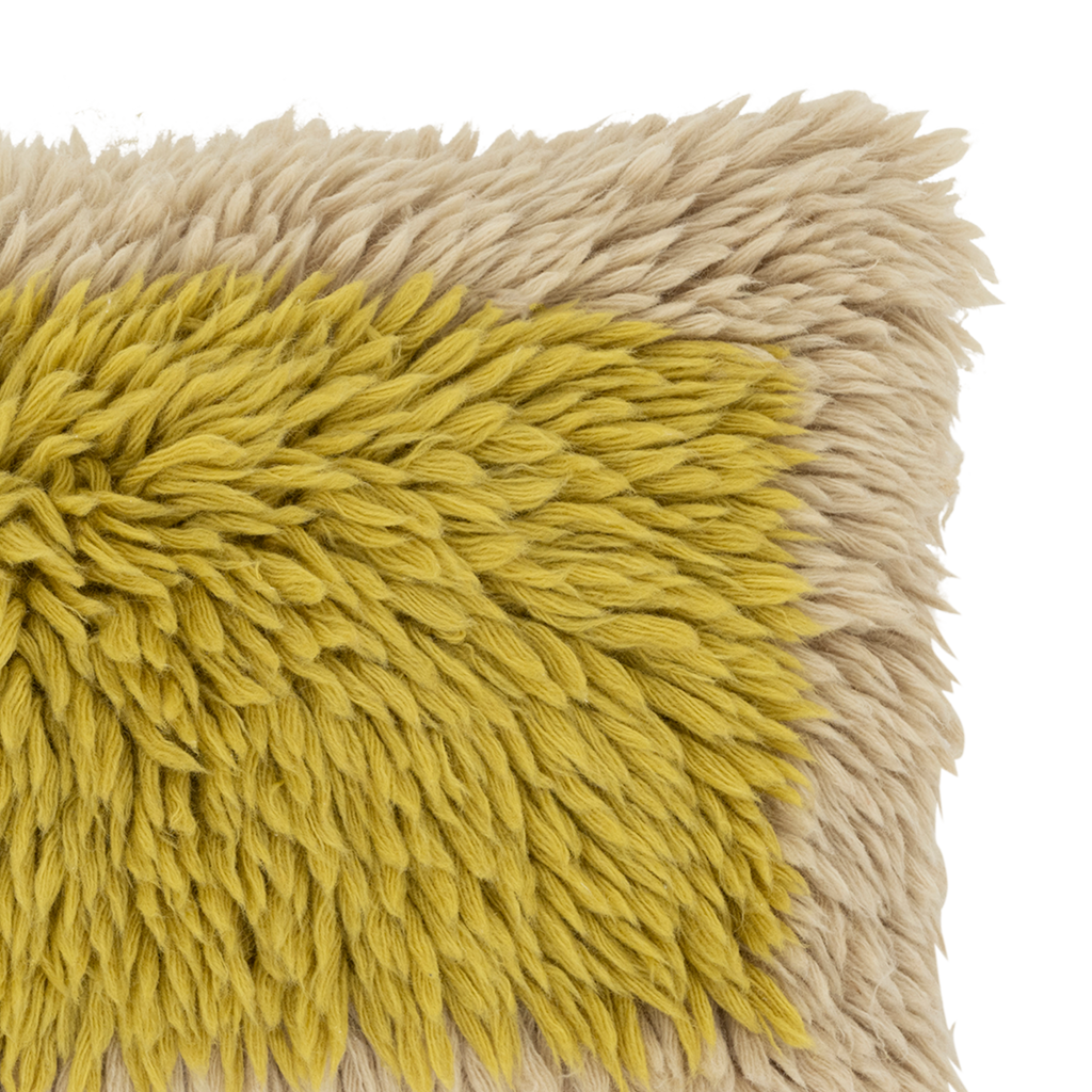 Coussin doux et moelleux blanc et jaune 