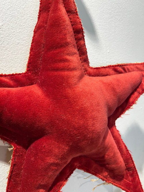 Étoile décorative à suspendre rouge – Fait main en France