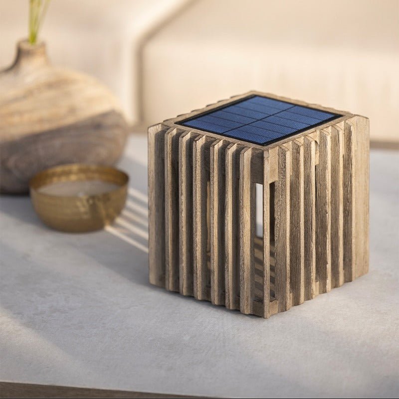 Lampe de table solaire VERTI - Les jardins - Décoration intérieure | DECOLUCCE