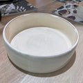 Plat en céramique artisanale blanc – Ø 25 cm - Décoration intérieure | DECOLUCCE By Hanna