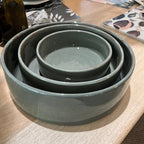 Plat en céramique artisanale gris – Ø 31 cm - Décoration intérieure | DECOLUCCE By Hanna
