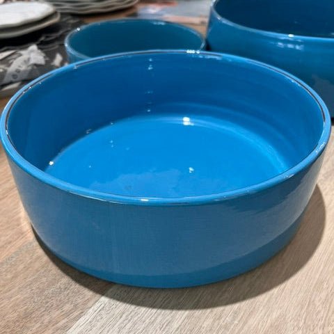 Plat en céramique artisanale turquoise – Ø 25 cm - Décoration intérieure | DECOLUCCE By Hanna