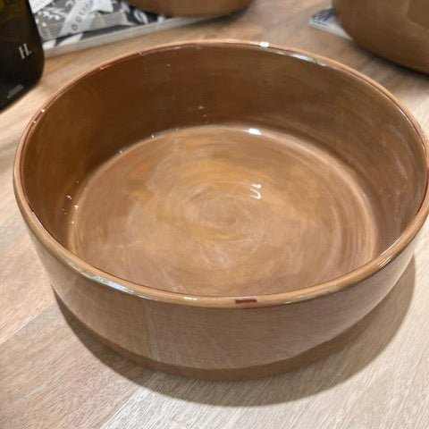 Plat en céramique artisanale taupe – Ø 31 cm - Décoration intérieure | DECOLUCCE By Hanna