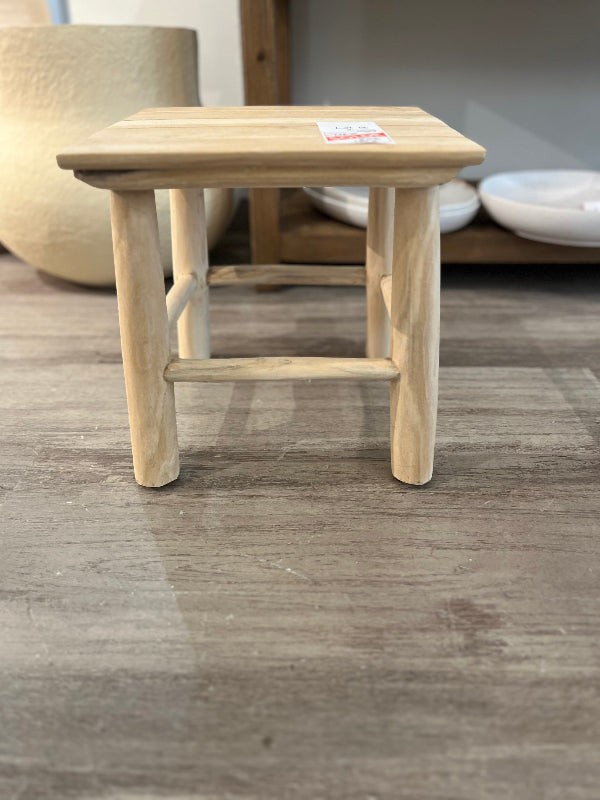 Tabouret-table d'appoint en bois 