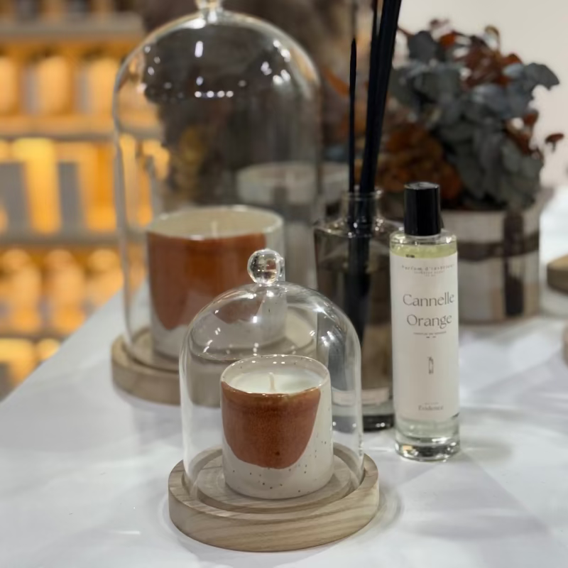 Bougie cannelle orange - pot réutilisable en céramique 