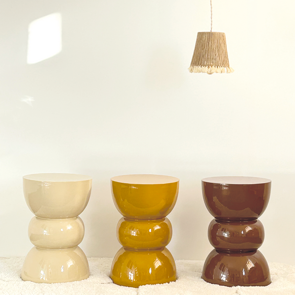 Bout de canapé beige