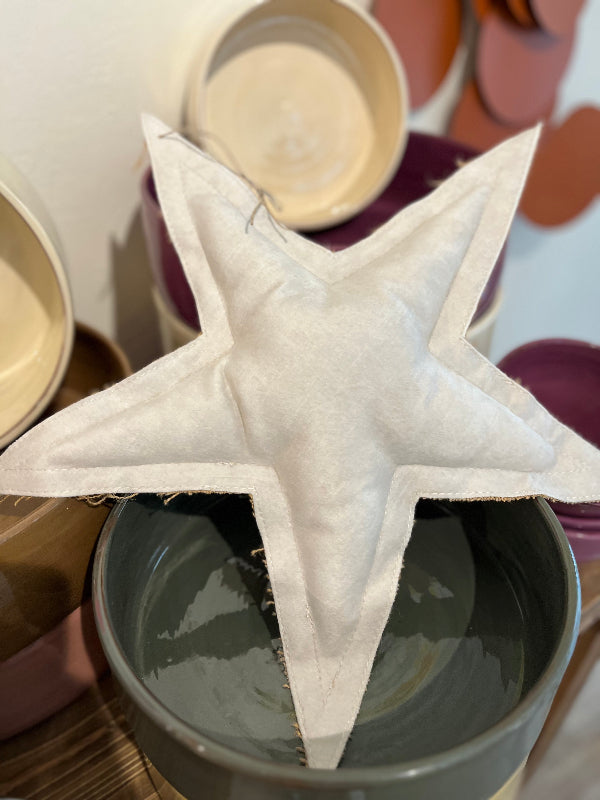 etoile en velours blanche artisanale 