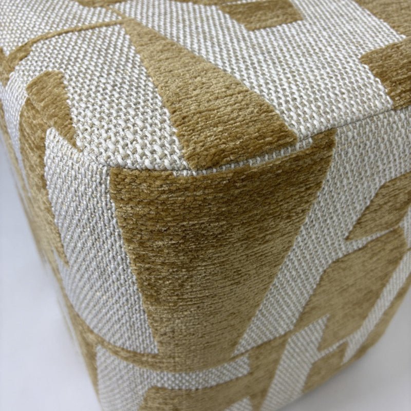 Pouf Kube Mustard – Pouf d'intérieur - Décoration intérieure | DECOLUCCE